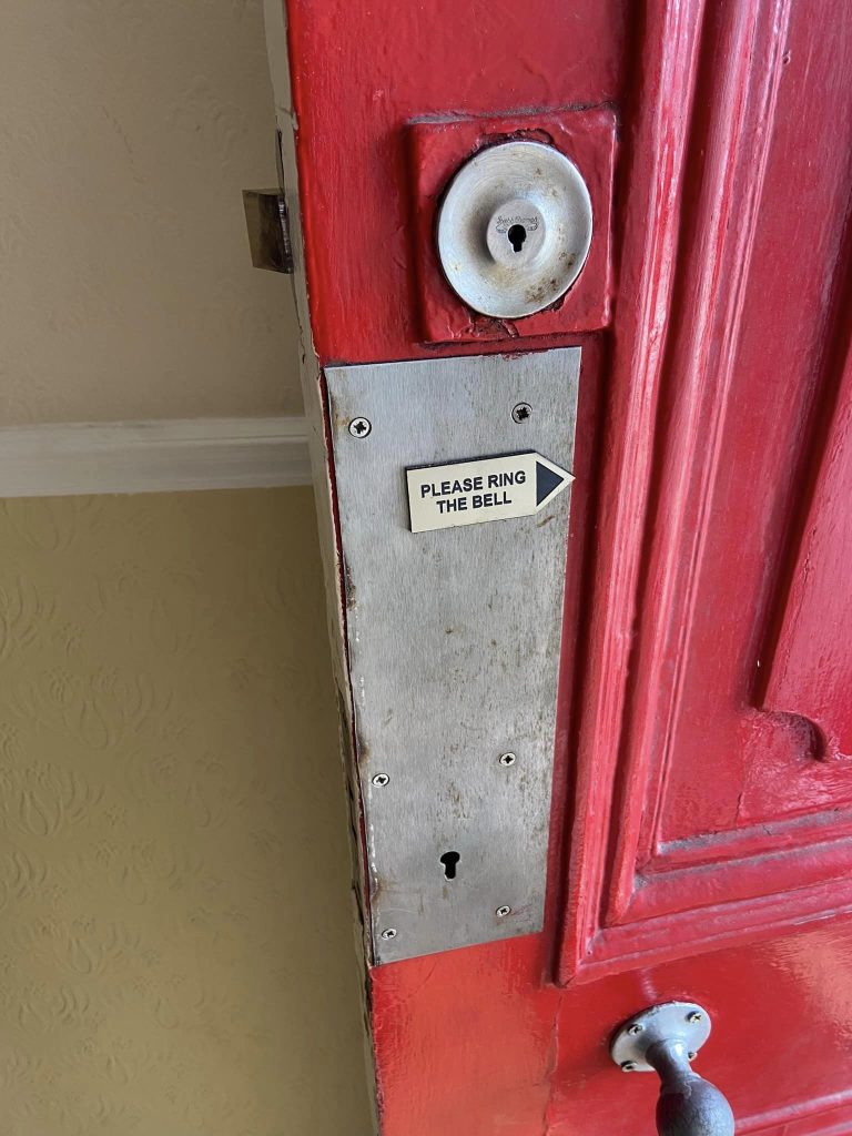 Old door lock 