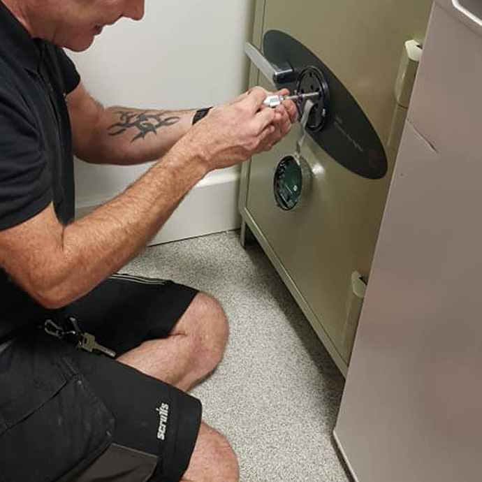 LBP locksmith safe opening brighton